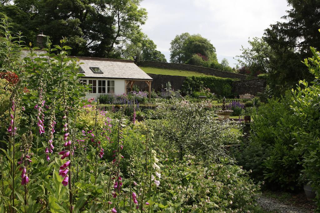 Beechmount Country House Bed & Breakfast Near Sawrey Exterior photo